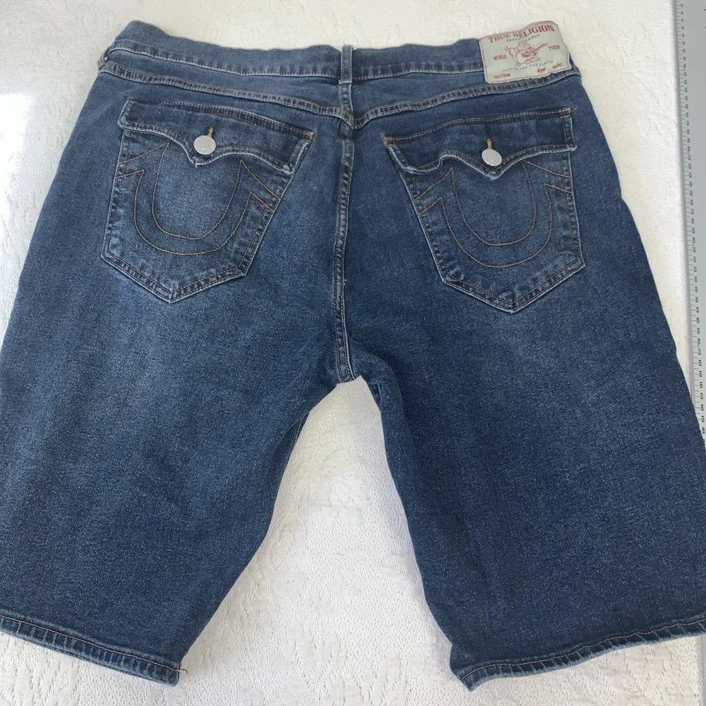 True Religion Ricky Jean Shorts Mens 36 x 11 Denim Relaxed Straight Stretch NICE